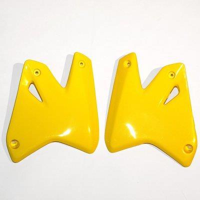 UFO Защита радиатора Suzuki DRZ 400E 00-21 цвет желтый <span style="display:none;">SU03978102</span>