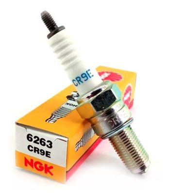 NGK Свечи зажигания CR9E