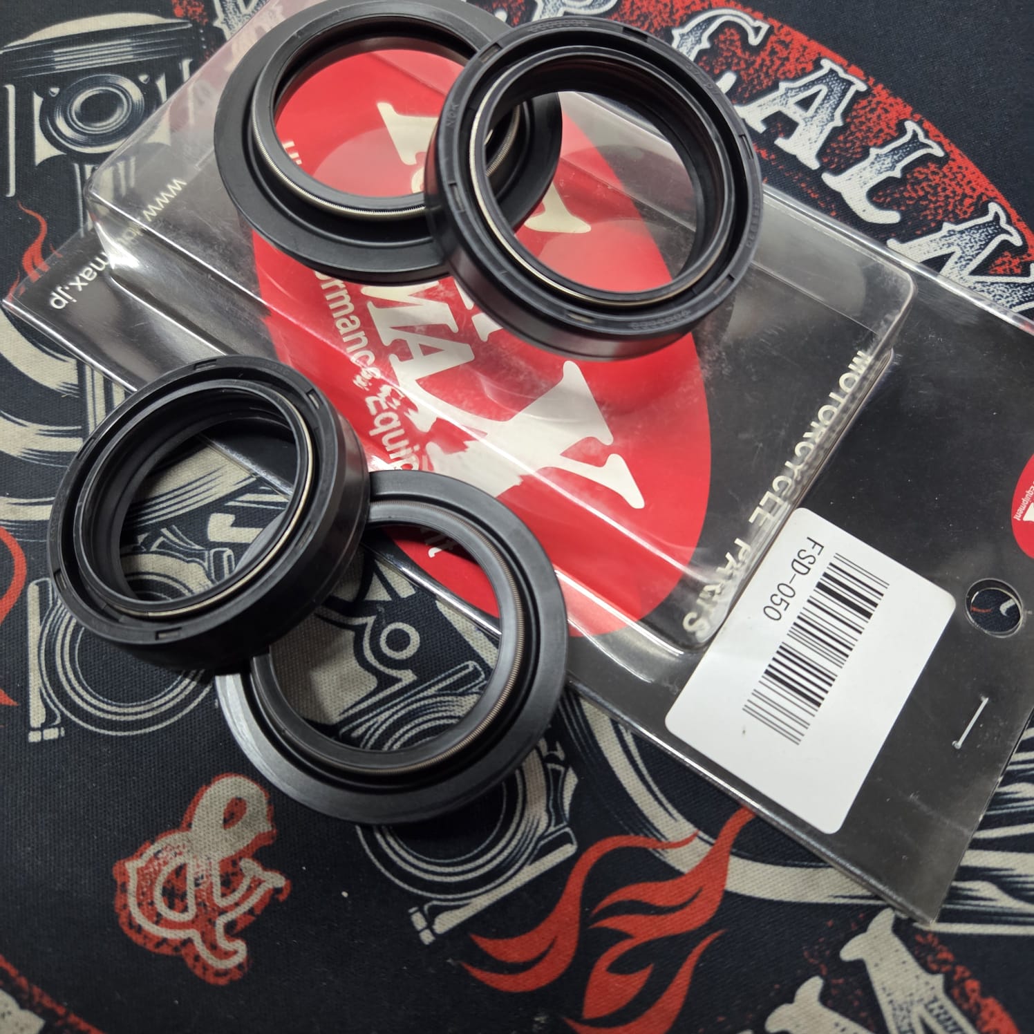 Пыльники, сальники вилки Tourmax FSD-050 37*50*11