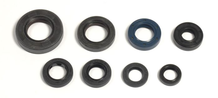 Комплект сальников ДВС Athena Honda CR 80/85R 85-07