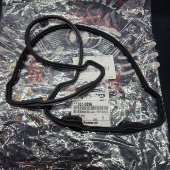 Прокладка клапанной крышки Kawasaki OEM 11061-0896  KLZ 1000, Kawasaki ZR 1000, Kawasaki ZX 1000