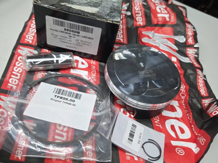 Поршень Wossner 8608DB Honda CRF 450R 05-08/CRF 450X 05-17 (12.0:1) 95,97mm (12:1=OEM)